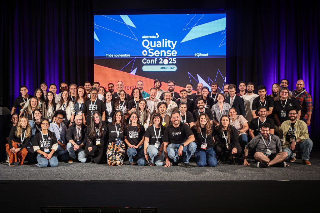 Equipo de Abstracta en el cierre de QSConf 2025